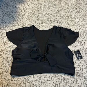 NWT Torrid Black Wire-Free Lightly Lined Mid Coverage Swim Top Size 0X
